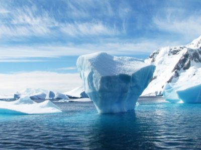 iceberg-during-daytime