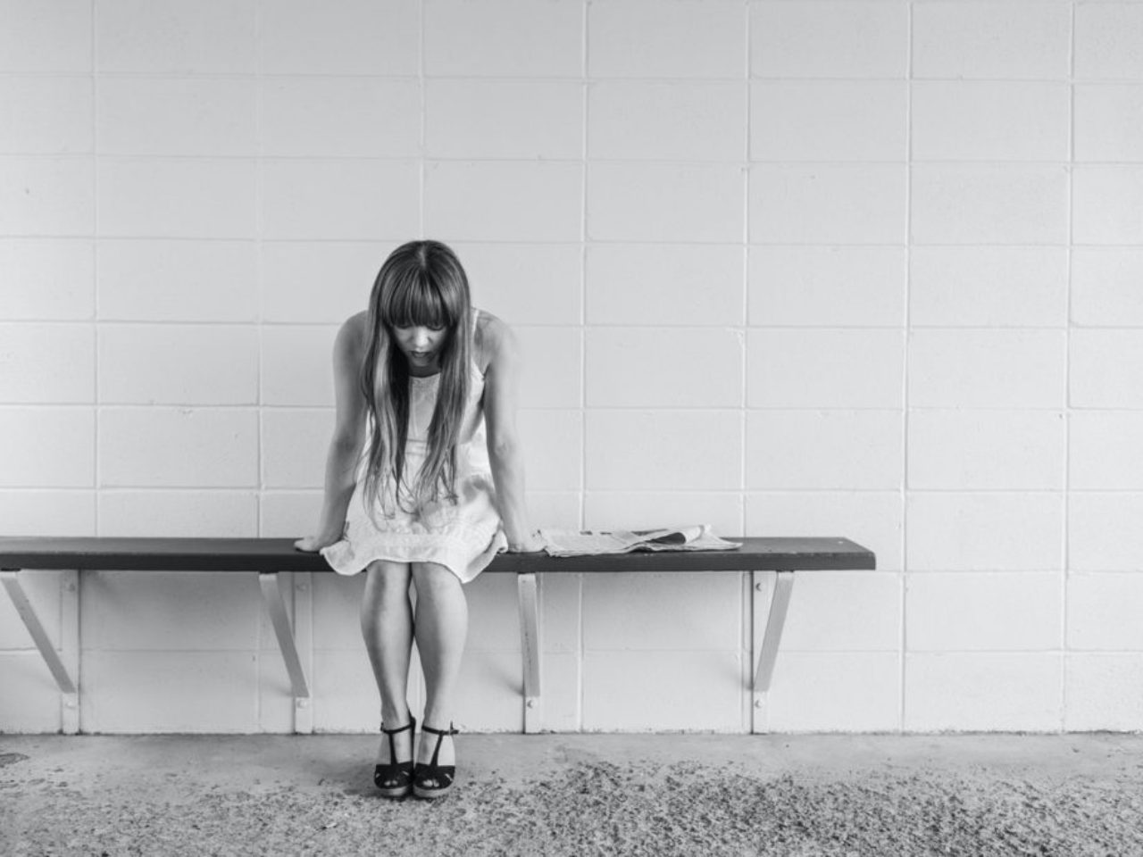 black-and-white-woman-girl-sitting